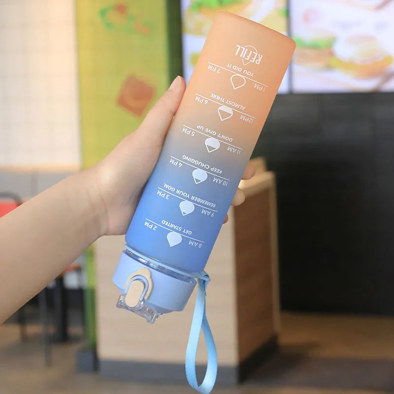 Motiverende drikkeflaske 800 ml - med tidsmarkeringer